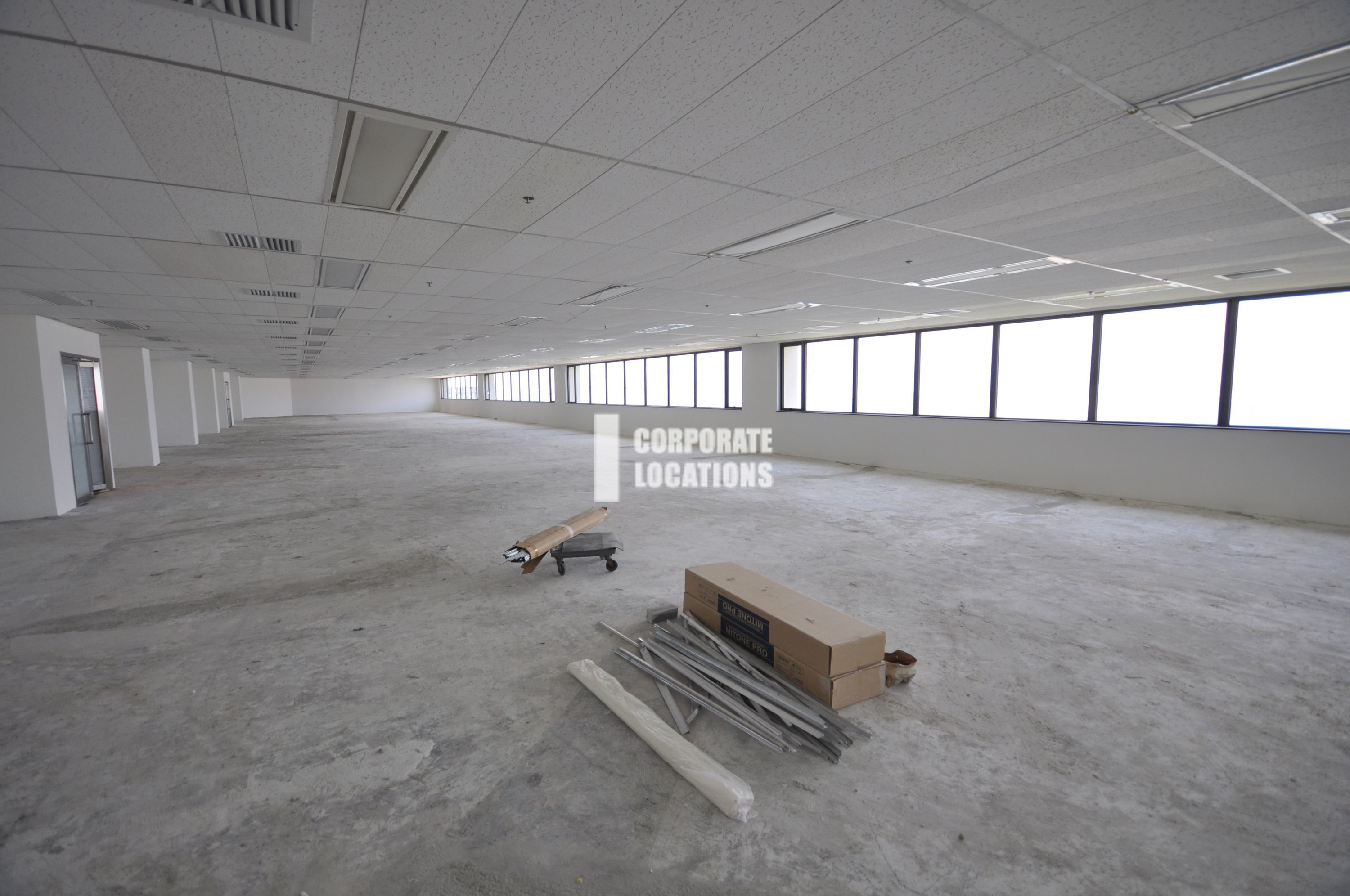 Typical Interior Commercial space in Chubb Tower, Windsor House - Causeway Bay