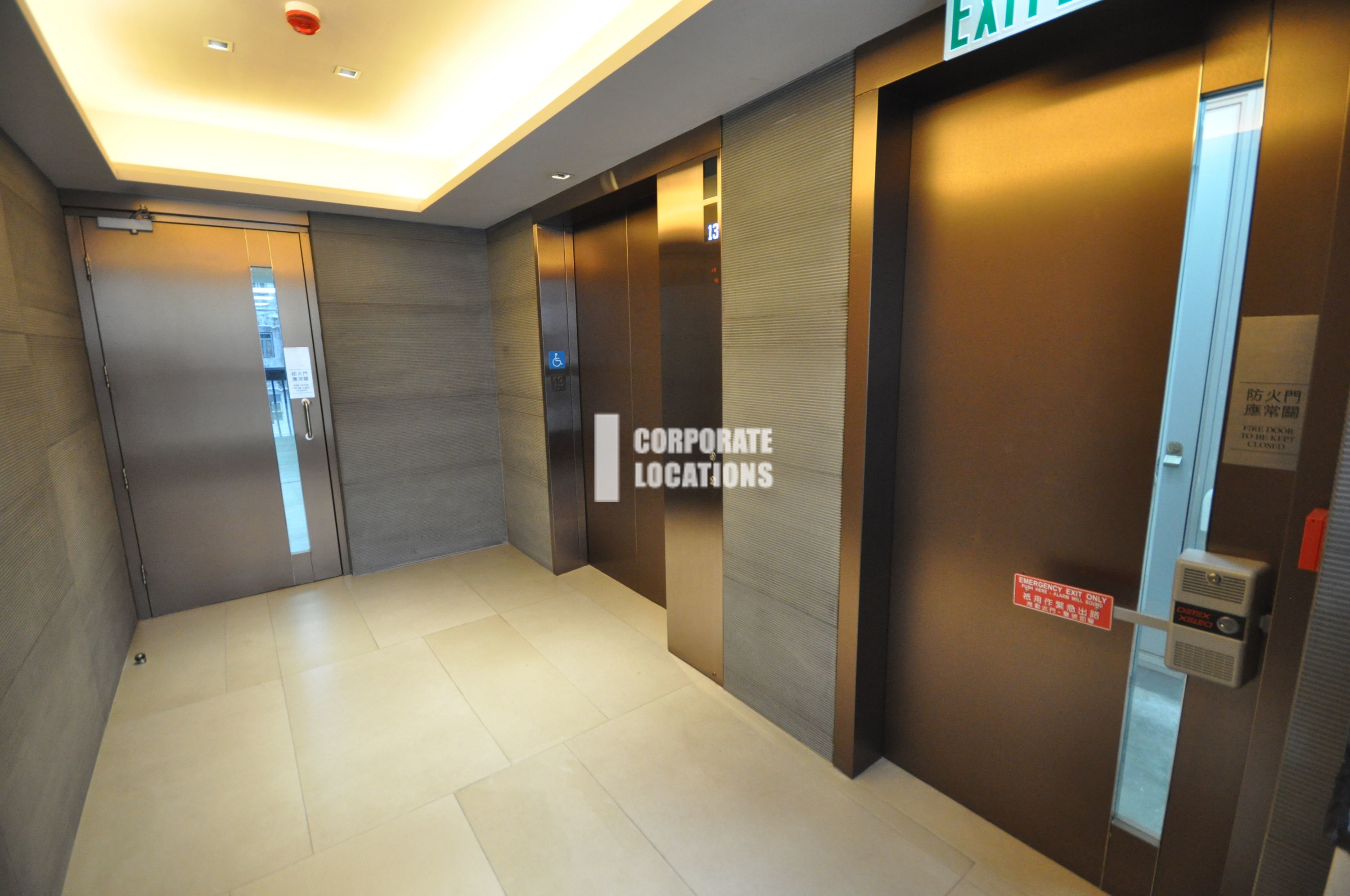 Lease offices in 52 Hung To Road - Kowloon Bay / Kwun Tong